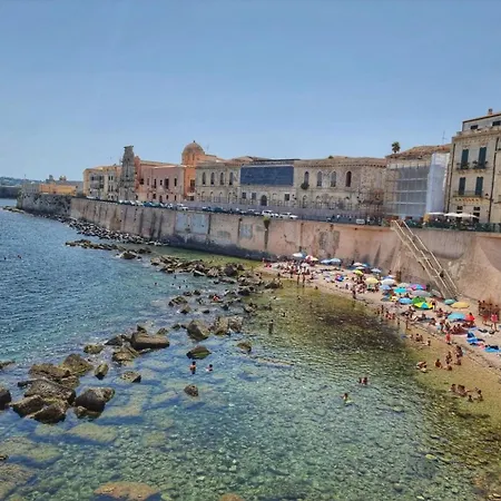 Isola Di Luce Syracuse